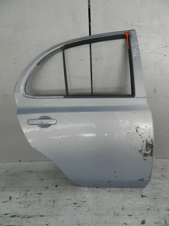 Дверь NISSAN MARCH K12 Зад Прав (Контрактный) 72355408