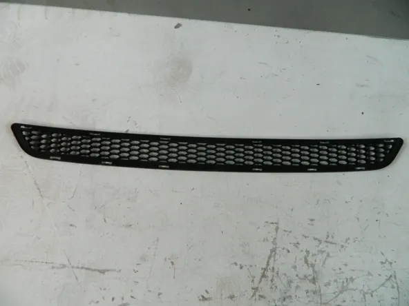 Решетка бампера HYUNDAI-KIA 865804H000 Перед HYUNDAI GRAND STAREX TQ 07-15