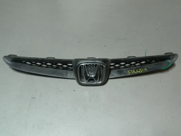 Решетка радиатора HONDA FIT GD1 (Контрактный) 81540949