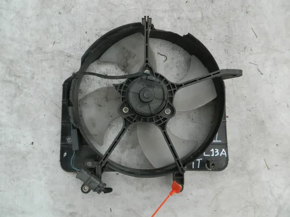 Диффузор радиатора HONDA FIT GD1 (Контрактный) 72367916