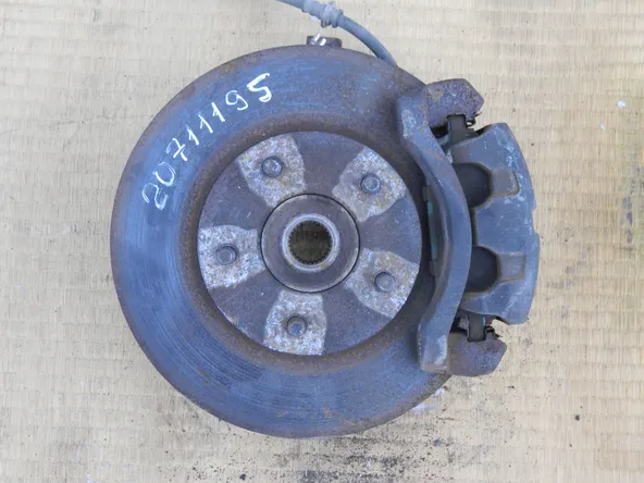 Ступица NISSAN X-TRAIL NT30 Перед Прав (Контрактный) 20711195