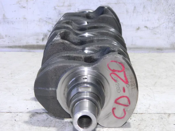 Коленвал NISSAN CD20 (Контрактный) 65243789