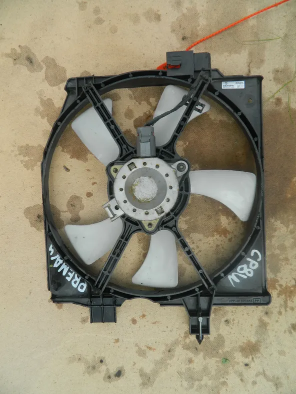 Диффузор радиатора MAZDA PREMACY CP8W (Контрактный) 65243180