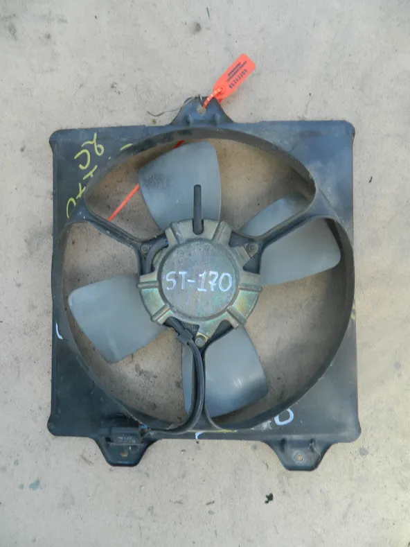 Диффузор радиатора TOYOTA CARINA CT170 (Контрактный) 65243209