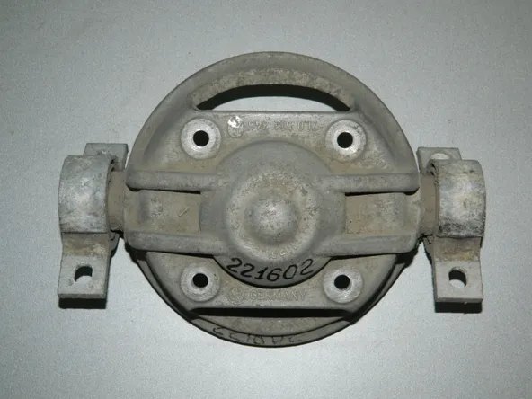 Опора амортизатора AUDI Q7 4LB BAR Зад (Б/У) 221602