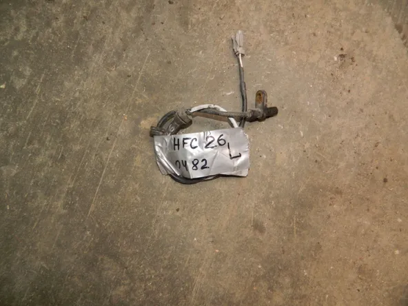 Датчик ABS NISSAN SERENA HFC26 (Контрактный) 104015917