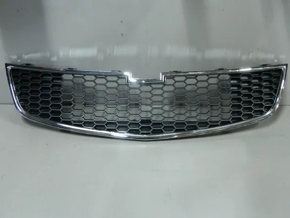 Решетка радиатора JORDEN JH01CRZ09007B CHEVROLET CRUZE 2009- (низ)