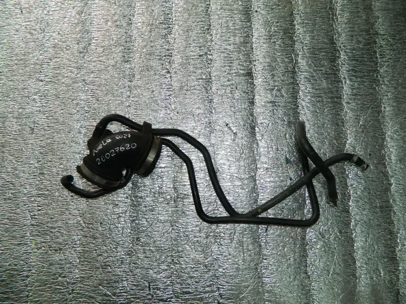 Патрубок воздушного фильтра MAZDA ZY (Контрактный) 26027620