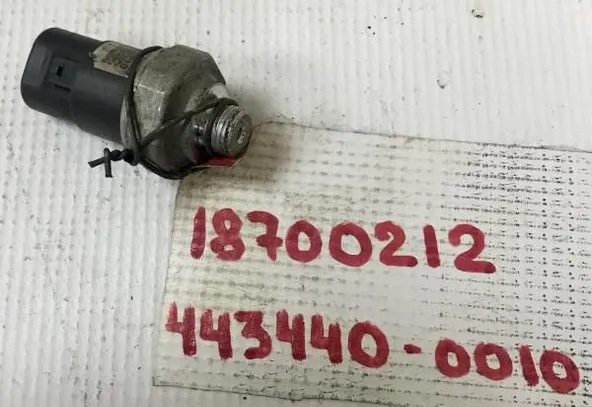 Датчик давления кондиционера TOYOTA PREMIO CT215 (Контрактный) 4434400010