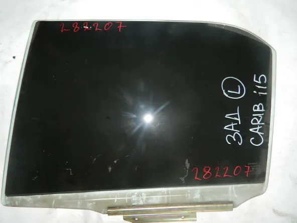 Стекло двери TOYOTA CARIB 115 Задн. Лев (Контрактный) 282207