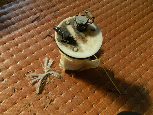 Насос топливный TOYOTA ALPHARD ANH10 (Контрактный) 94603903