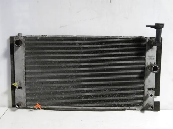 Радиатор ДВС TOYOTA PRIUS NHW20 (Контрактный) 65243929