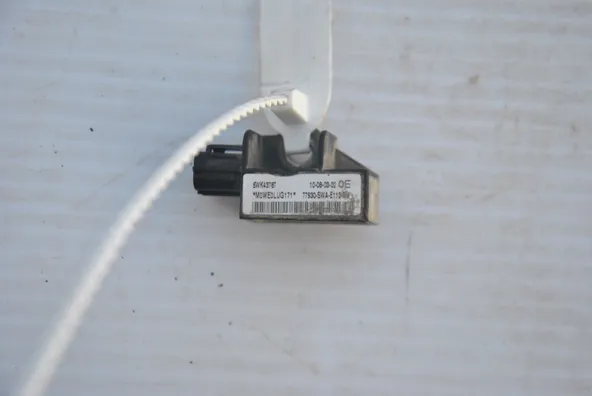 Датчик airbag HONDA CR-V RE5 R20A2 (Контрактный) 46091307 77970SWAE113M4