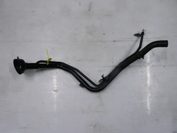 Горловина топливного бака NISSAN X-TRAIL T32 (Контракный) 94603798