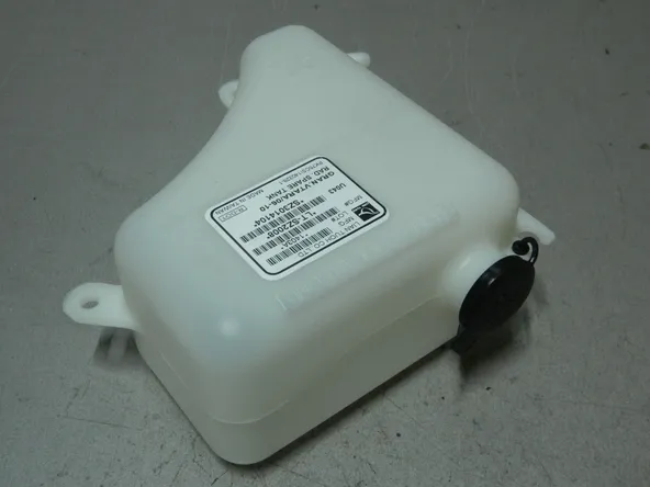 Бачок расширительный SUZUKI GRAND VITARA 06-10 SZ3014104