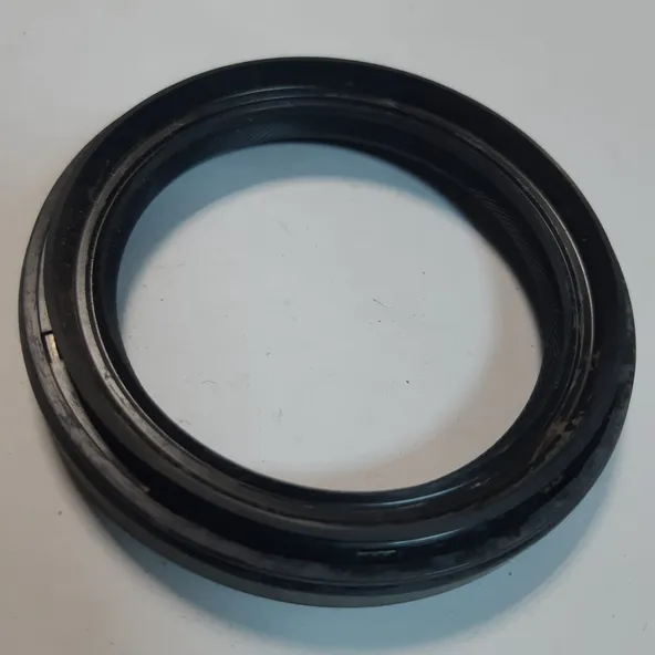 Сальник NOK BH4366E LEXUS LX470 79x99x8 9031158008