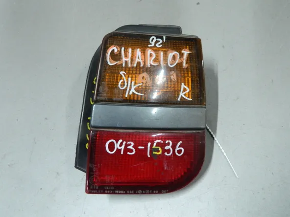 Фонарь MITSUBISHI CHARIOT N48W Зад Прав (Контрактный) 68000093