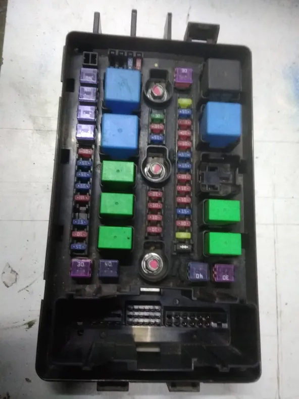 Блок предохранителей HYUNDAI EQUUS VI G6DJ (Б/У) 69838508 919503M173