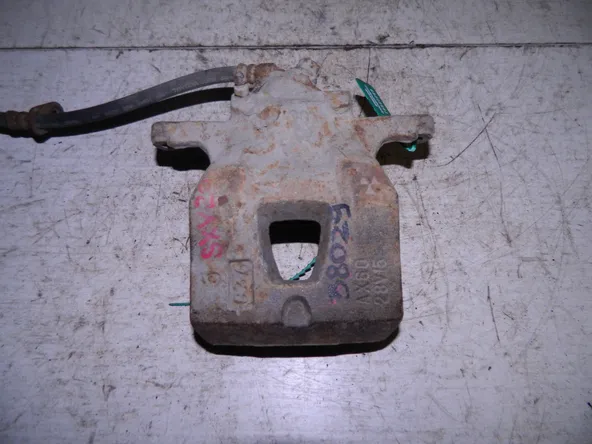 Суппорт TOYOTA CAMRY GRACIA SXV20 Перед Прав (Контрактный) 79590069