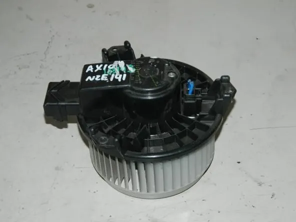 Мотор печки TOYOTA Corolla Axio NZE141 (Контрактный) 24121153