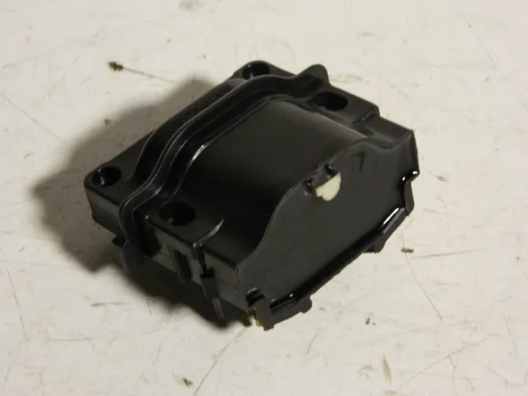 Катушка зажигания GENERAL PARTS DITY028 3RZFE / 5SFE