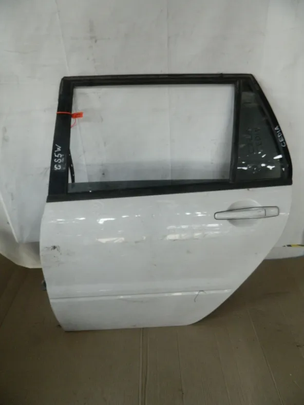 Дверь MITSUBISHI LANCER CEDIA CS5W Зад Лев (Контрактный) 65243158