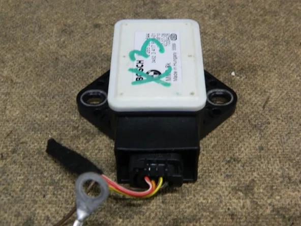 Датчик ускорения BMW X3 (Контрактный) 79590794