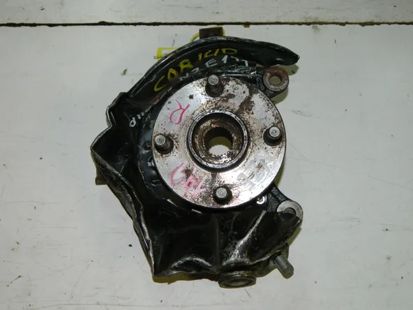 Ступица TOYOTA COROLLA AXIO NZE141 Перед Прав (Контрaктный) 40951048