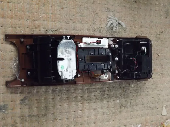 Накладка на консоль АКПП NISSAN TEANA J32 (Контрактный) 1070960026