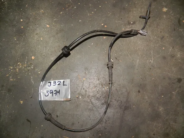 Датчик ABS NISSAN TEANA J32 (Контрактный) 1070960797