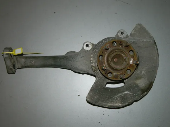 Ступица HYUNDAI EQUUS VI Перед Лев (Б/У) 40940135