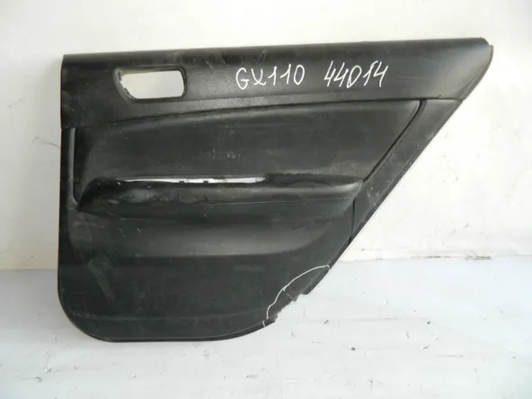 Обшивка двери TOYOTA VEROSSA GX110 Зад Прав (Б/У)