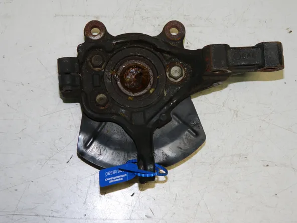 Ступица NISSAN BLUEBIRD SYLPHY KG11 Перед Прав (Контрактный) 69838590