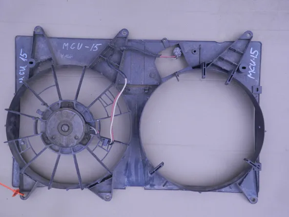 Диффузор радиатора TOYOTA HARRIER MCU15 (Контрактный) 65243169