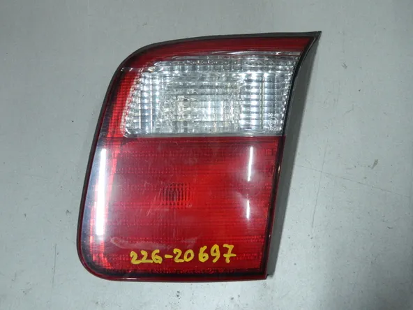 Фонарь SUBARU FORESTER SF5 Зад Прав (Контрактный) 46098044