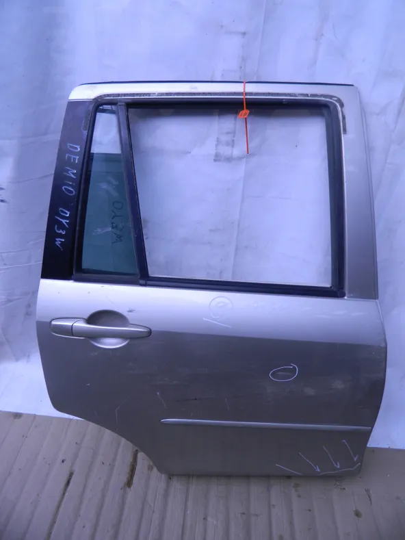 Дверь MAZDA DEMIO DY3W Зад Прав (Контрактный) 72355986