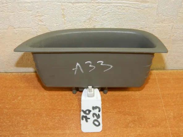 Накладка обшивки двери NISSAN CEFIRO A33 Перед Прав (Б/У) 76023 809502Y000