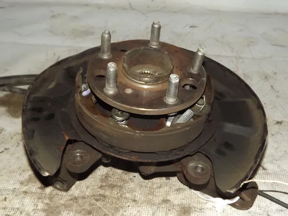 Ступица TOYOTA MARK II MCV25 Зад Лев (Контрактный) 35017219