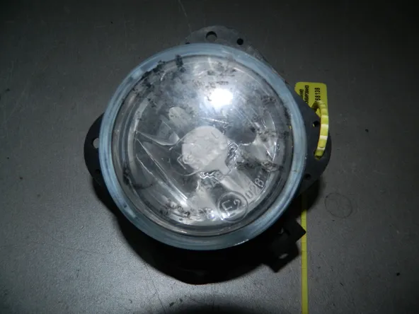 Фара противотуманная MAZDA MPV Перед (Контрактный) 79768138