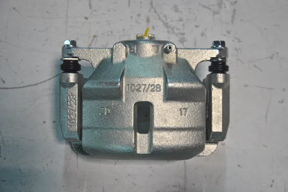 Суппорт тормозной GENERAL PARTS 410114BA0A NISSAN X-TRAIL T32 Перед Лев