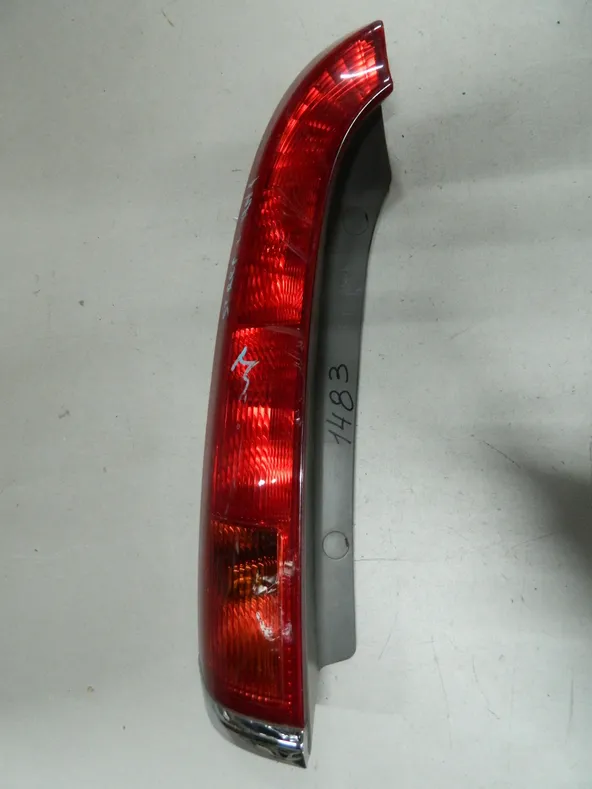 Фонарь HONDA STREAM RN1 Зад Лев 1483 (Контрактный) 68000870