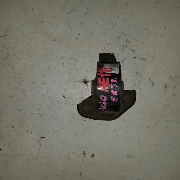 Подушка двигателя TOYOTA COROLLA SPACIO AE111 4A Зад (Контрактный) 1237164210