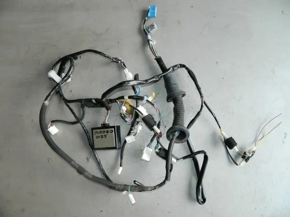 Проводка двери TOYOTA CAMRY AVV50 Перед Прав (Контрактный) 1400800125