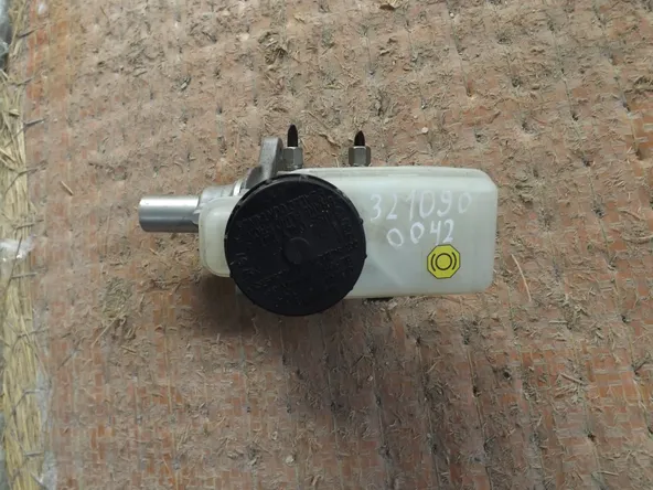 Главный тормозной цилиндр INFINITI FX35 S51 (Контрактный) 3210900042