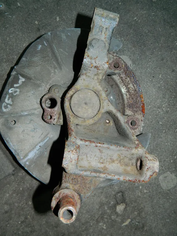 Ступица MAZDA PREMACY CP8W Зад Прав (Контрактный) 79596918