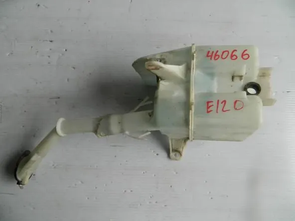 Бачок омывателя TOYOTA COROLLA 120 (Б/У) 8533010290