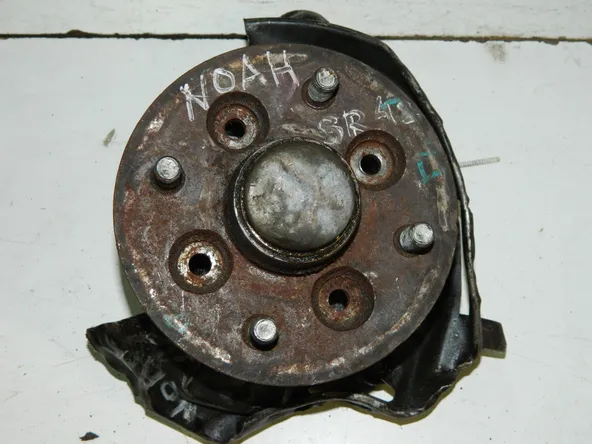 Ступица TOYOTA LITE ACE NOAH SR40 Перед Прав (Контрактный) 45976324