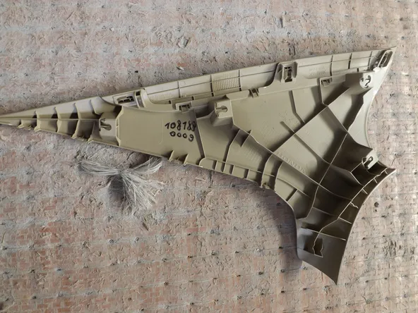 Обшивка задней стойки HONDA CIVIC FD1 Зад Прав (Контрактный) 1081880009