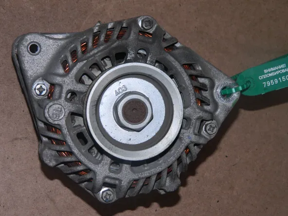 Генератор HONDA L15A (Контрактный) 79591503