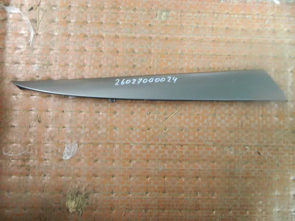 Накладка на торпедо MAZDA AXELA BL5FW (Контрактный) 26027000024